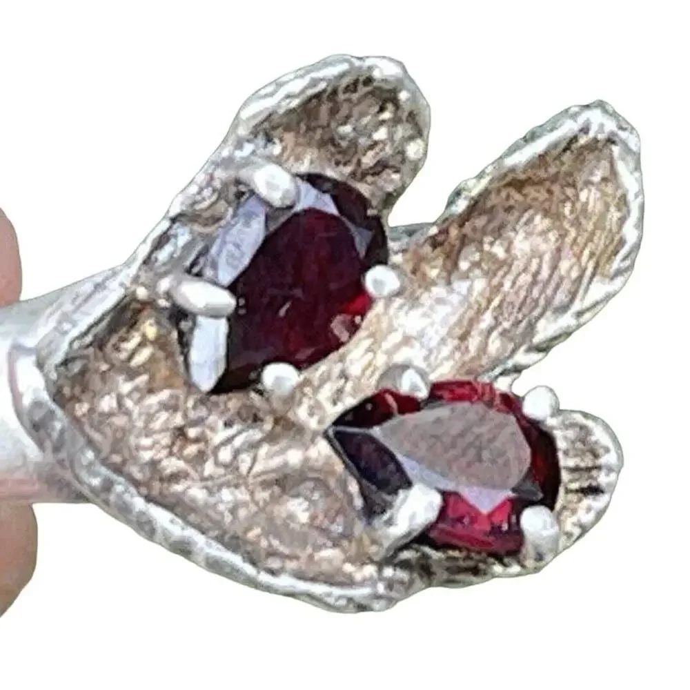Vintage Sterling Silver Ring 925 Size 6.5 Band Unique Red Garnet Brutalist